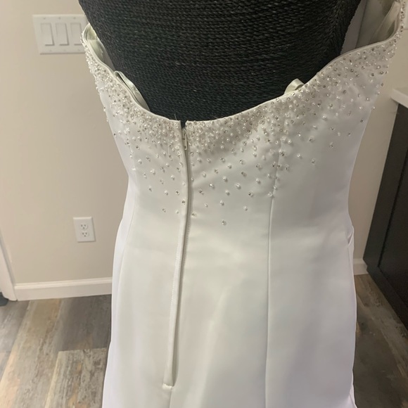 🚫SOLD🚫Eden Bridal wedding Dress 👗 White Size 10 Fit And Flare - Picture 8 of 12
